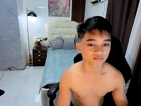 Snapshot of sexysam14 chatting on 10-23-25, 10:30 sexysam14 online show from 10-23-25, 10:30