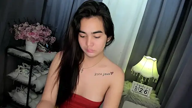 Snapshot of Alovelydoll_nica chatting on 09-25-25, 10:57 Alovelydoll nica online show from 09-25-25, 10:57