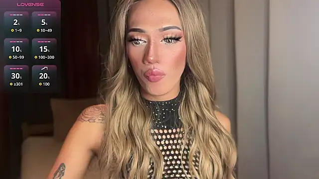 Snapshot of Lust-sluttymira chatting on 10-16-25, 11:22 Lust-sluttymira online show from 10-16-25, 11:22