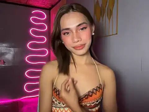 Lovelynikki03 online show from 04-30-26, 08:20