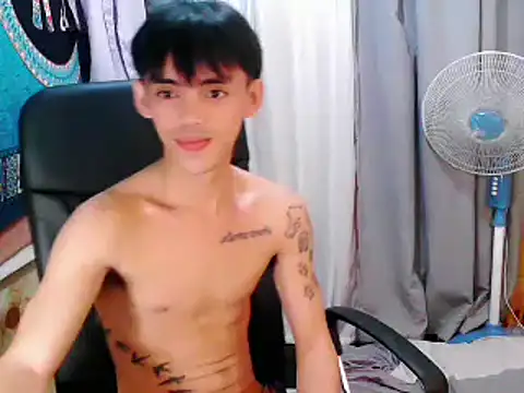 urhunky boy online show from 10-06-25, 03:53