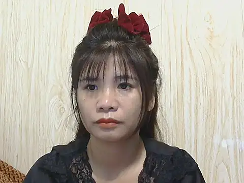 Snapshot of Ori299 chatting on 11-08-25, 02:01 Ori299 online show from 11-08-25, 02:01