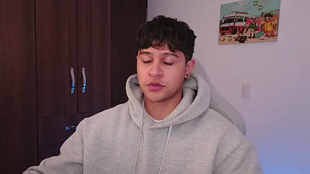 domsantiago  online show from 09-15-25, 12:10