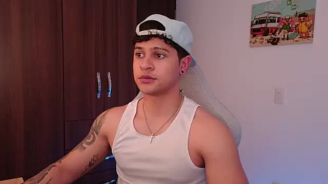 domsantiago  online show from 09-20-25, 02:01