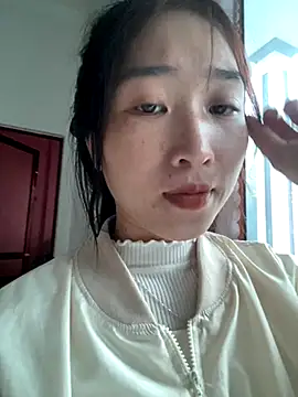 Snapshot of oneyou_400 chatting on 10-25-25, 01:46 oneyou 400 online show from 10-25-25, 01:46