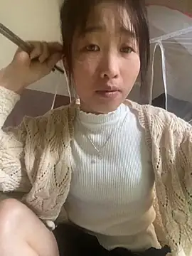 Snapshot of oneyou_400 chatting on 11-11-25, 04:56 oneyou 400 online show from 11-11-25, 04:56