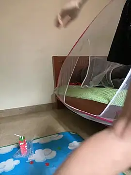 Snapshot of oneyou_400 chatting on 11-22-25, 03:05 oneyou 400 online show from 11-22-25, 03:05