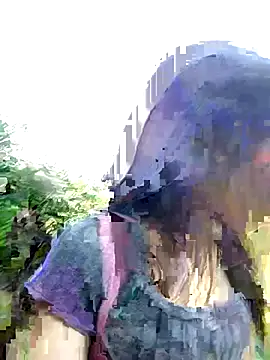 Snapshot of oneyou_400 chatting on 11-28-25, 01:41 oneyou 400 online show from 11-28-25, 01:41