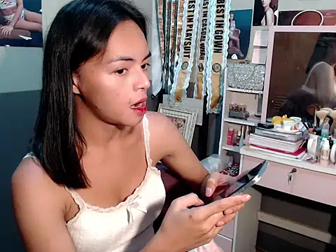 miya khali online show from 11-14-25, 08:24