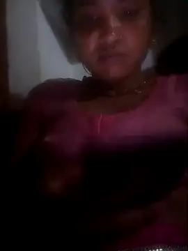 Snapshot of Hot_anjo chatting on 09-15-25, 06:41 Hot anjo online show from 09-15-25, 06:41