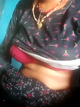 Snapshot of Hot_anjo chatting on 10-02-25, 11:39 Hot anjo online show from 10-02-25, 11:39