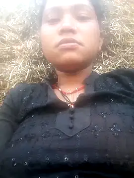 Snapshot of Hot_anjo chatting on 10-22-25, 10:04 Hot anjo online show from 10-22-25, 10:04