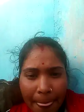 Snapshot of Hot_anjo chatting on 11-28-25, 10:29 Hot anjo online show from 11-28-25, 10:29