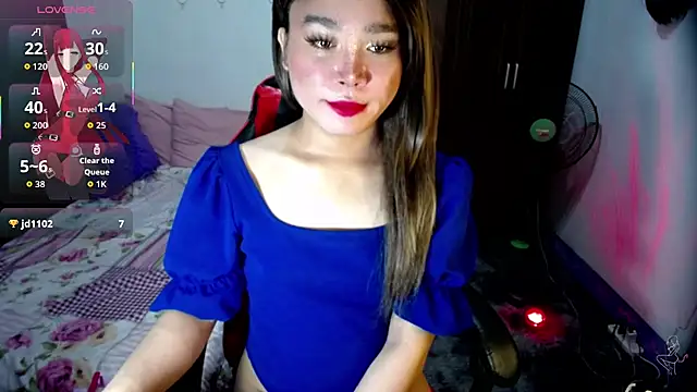 Snapshot of Urassiansweetcummer chatting on 01-13-26, 03:12 Urassiansweetcummer online show from 01-13-26, 03:12