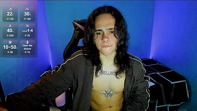 Snapshot of Maximiliano_scoott__ chatting on 09-20-25, 07:04 Maximiliano scoott   online show from 09-20-25, 07:04