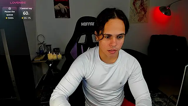 Maximiliano scoott   online show from 12-02-25, 10:27