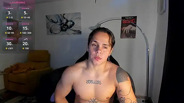Snapshot of Maximiliano_scoott__ chatting on 06-07-26, 07:28 Maximiliano scoott online show from 06-07-26, 07:28
