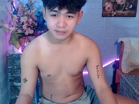 Snapshot of Albertx_Destroyer69 chatting on 06-23-26, 12:30 Albertx Destroyer69 online show from 06-23-26, 12:30