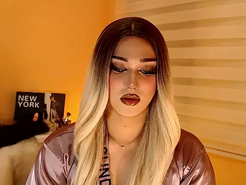 magnificent kitana online show from 11-13-25, 09:30