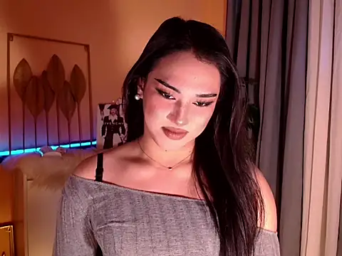 Snapshot of magnificent_kitana chatting on 02-06-26, 10:13 magnificent kitana online show from 02-06-26, 10:13