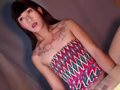 Xyourstellafox online show from 11-30-25, 08:57