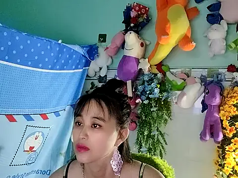 emgaixinhngoan online show from 11-09-25, 02:48