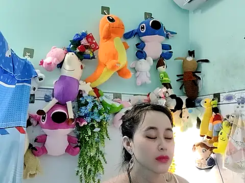 emgaixinhngoan online show from 11-25-25, 03:23