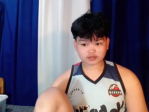 Reynelcock online show from 11-12-25, 03:12