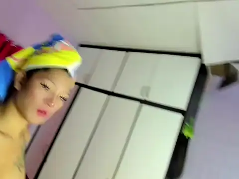 bigcock kylie1723 online show from 04-09-26, 08:42