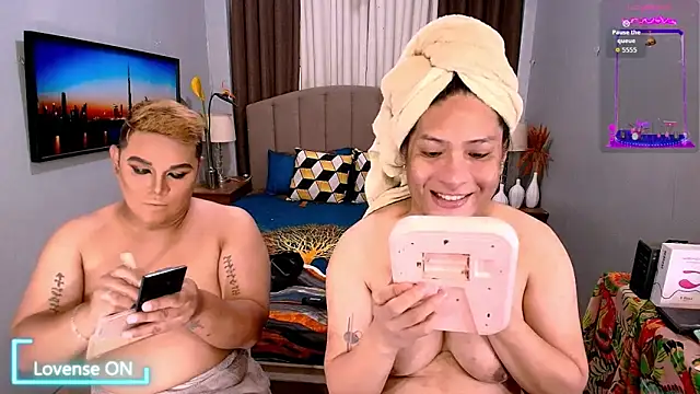 Snapshot of EvaTheMistress chatting on 12-23-25, 02:31 EvaTheMistress online show from 12-23-25, 02:31