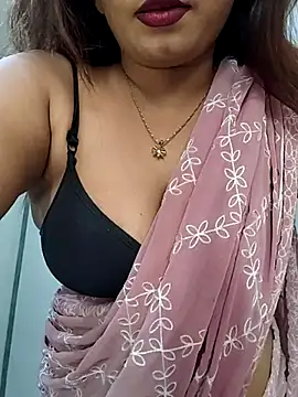 HOTT SHANAYA online show from 11-16-25, 08:31