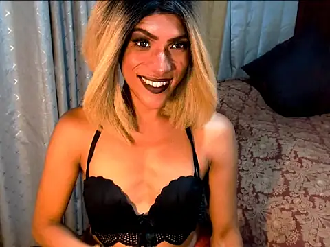 Snapshot of Angel_69X chatting on 01-17-26, 12:43 Angel 69X online show from 01-17-26, 12:43