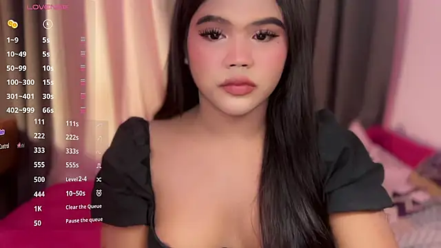 Snapshot of ursweet_sofia chatting on 06-26-26, 06:12 ursweet sofia online show from 06-26-26, 06:12