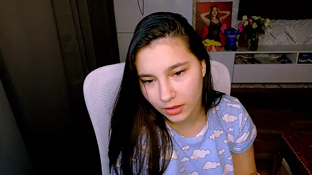 Arianna Grend online show from 11-20-25, 01:22