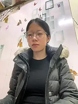 meomeo2k6 online show from 11-05-25, 01:44