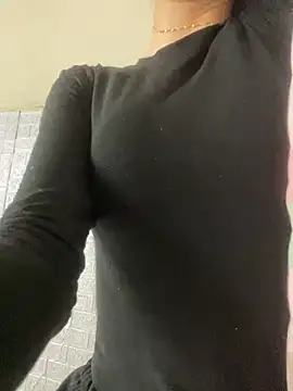 meomeo2k6 online show from 02-27-26, 06:13