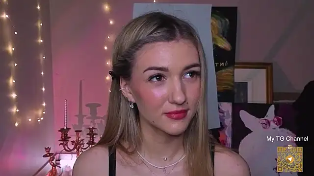 BeatrixGummer online show from 11-21-25, 08:18