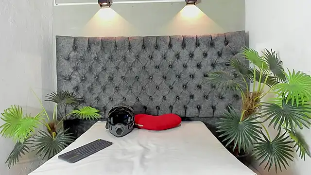 ALAN REDINGER online show from 12-04-25, 01:20