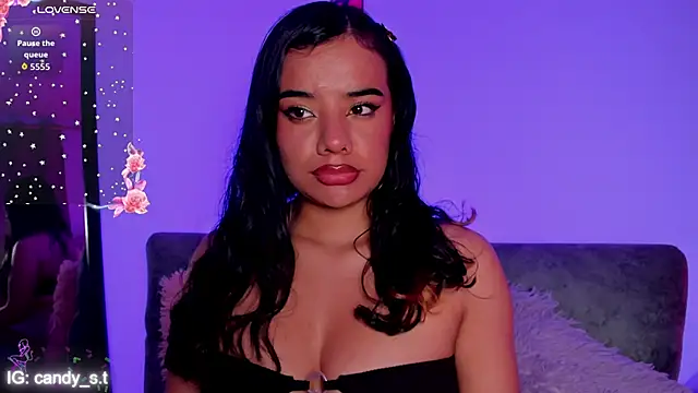 Shophie thoopson online show from 03-29-26, 02:33