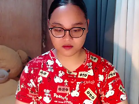  Lylia online show from 11-14-25, 10:51