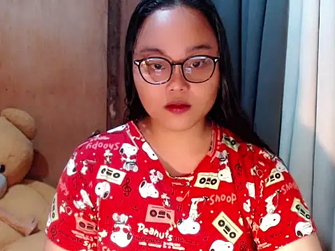  Lylia online show from 11-15-25, 10:15