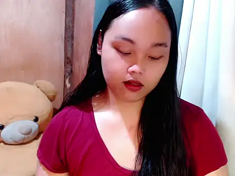  Lylia online show from 02-06-26, 09:51