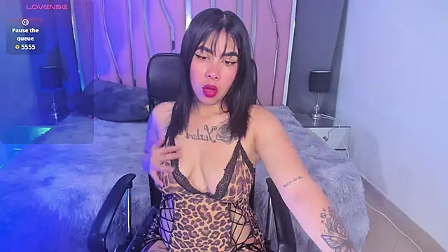 Dantzel  online show from 11-28-25, 12:30