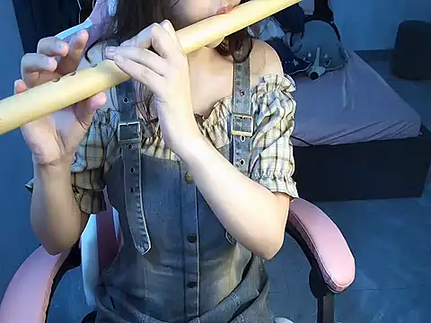 Ori-Yannie online show from 10-27-25, 06:50