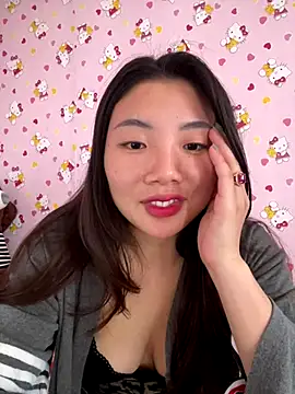 D2sweet online show from 11-23-25, 06:24