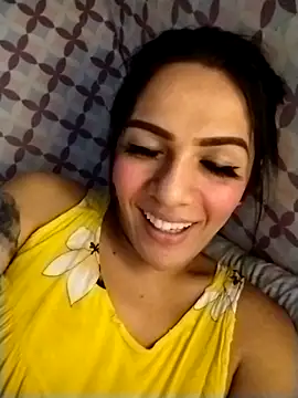 Snapshot of enoria1992 chatting on 05-09-26, 03:34 enoria1992 online show from 05-09-26, 03:34