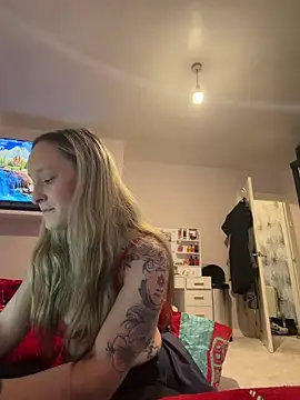 LucyRoseMae online show from 02-02-26, 09:08