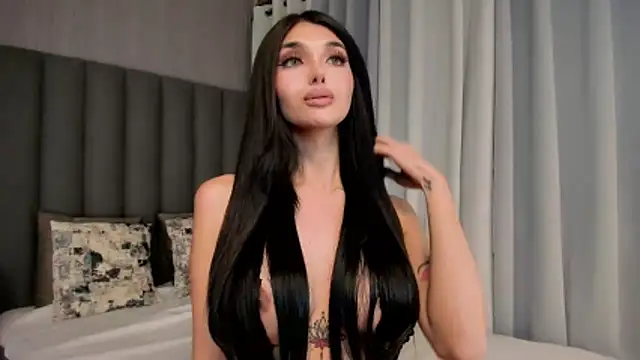 EmeraldGreyson online show from 02-06-26, 01:21