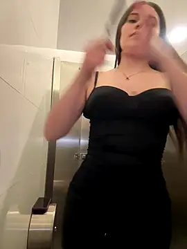 Isabella21  online show from 01-08-26, 10:12