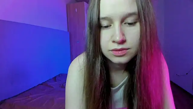 Snapshot of ssunnshinne__ chatting on 10-11-25, 06:06 ssunnshinne   online show from 10-11-25, 06:06
